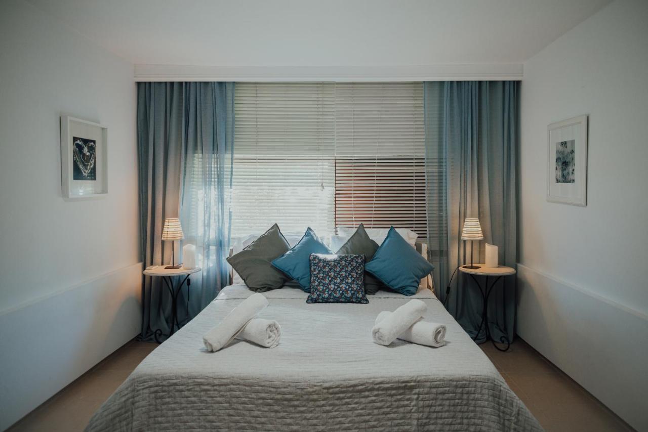 Pool And Sea View Apartments Agia Marina  Екстер'єр фото